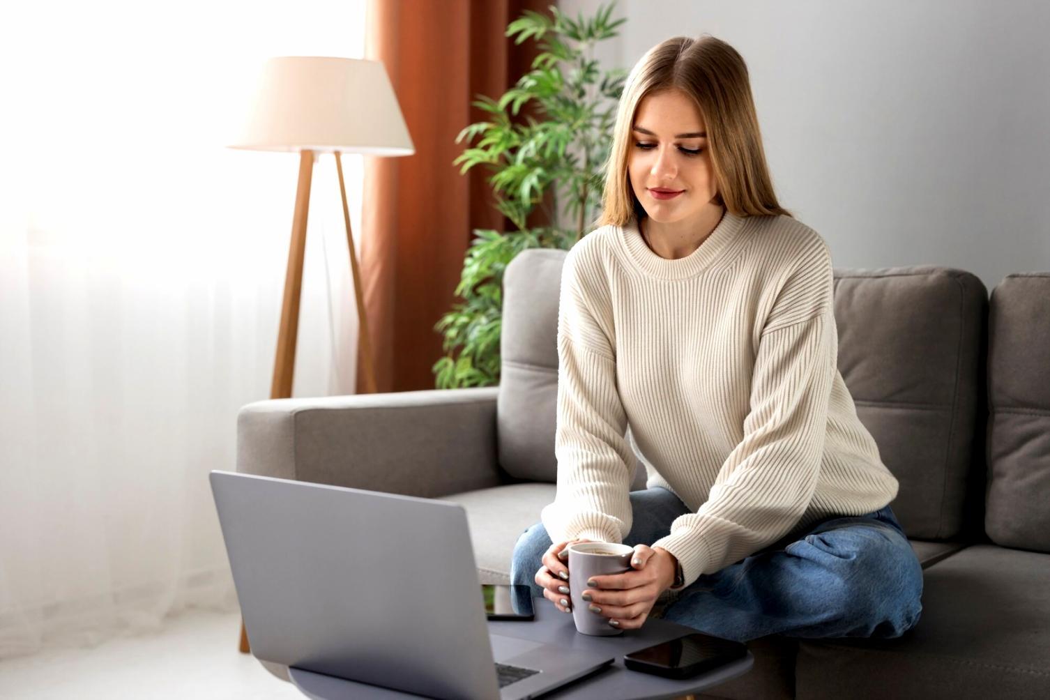 Équipe parvelionra analysant les tendances du marché financier